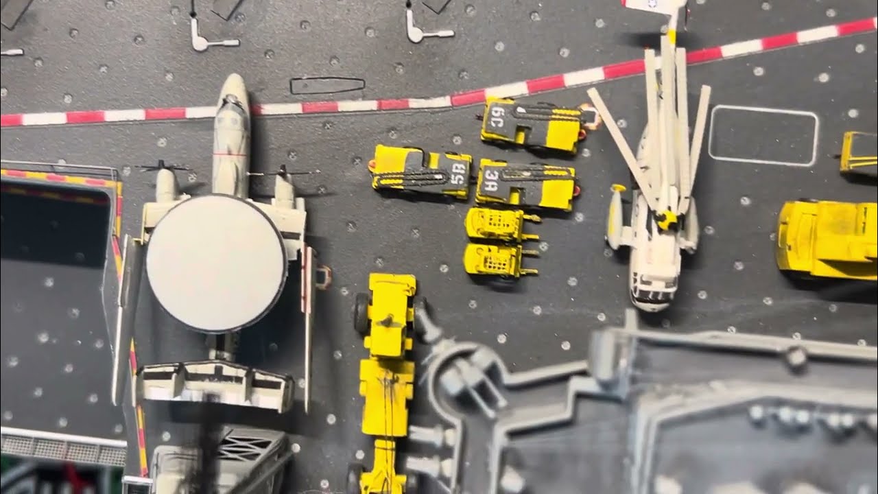 1/350 CVN-68 USS NIMITZ