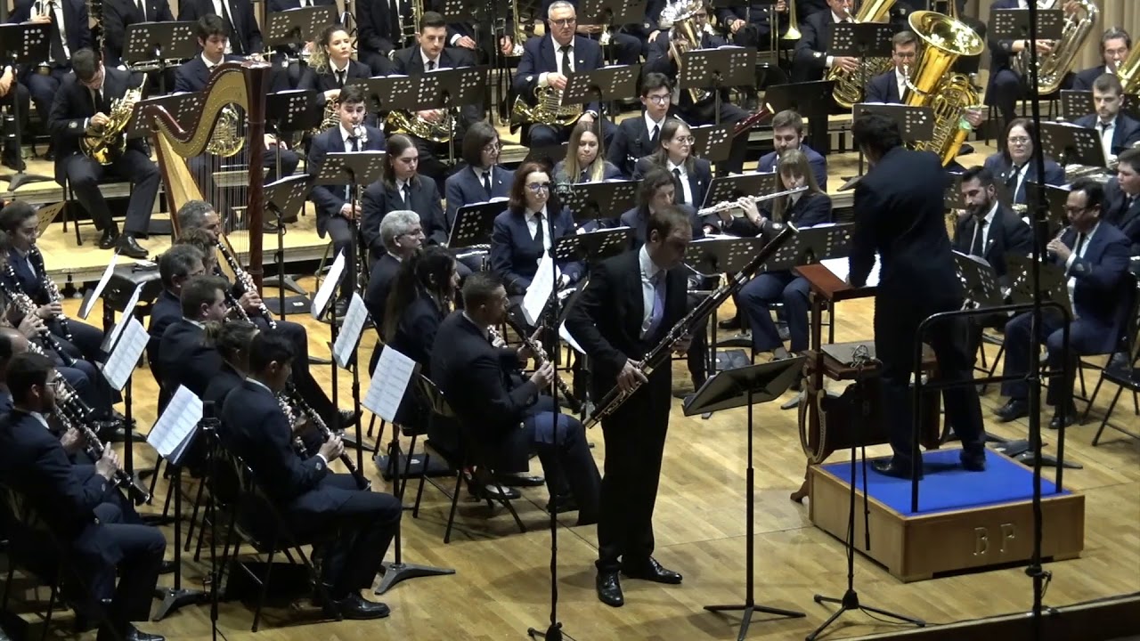 Aires Mediterráneos ( Concierto para fagot y banda)