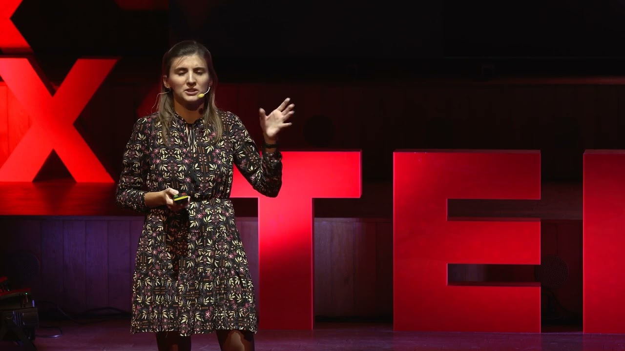 Medycyna oparta na celebrytach | Róża Hajkuś | TEDxKoszalin