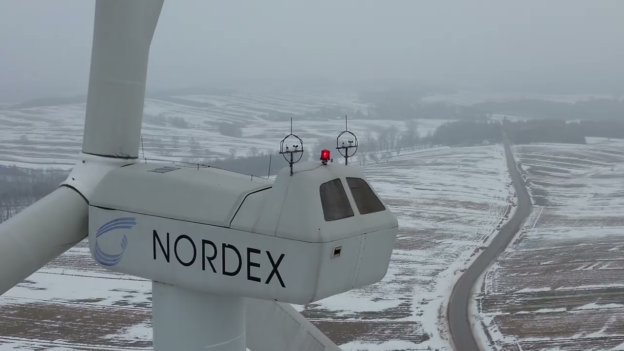 Turbiny wiatrowe Nordex N54 Kalina Rędziny Miechów z drona dji mini 3  4K