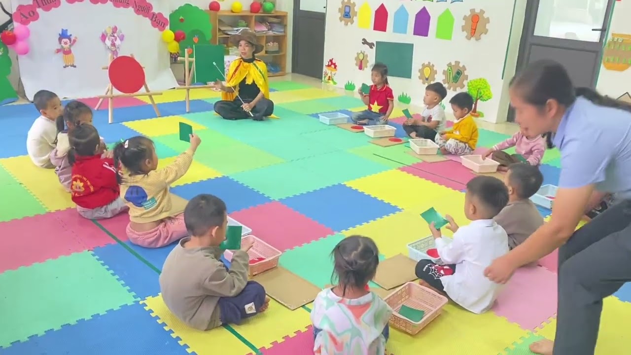Tiết dạy: Hình tròn hình vuông 3 tuổi