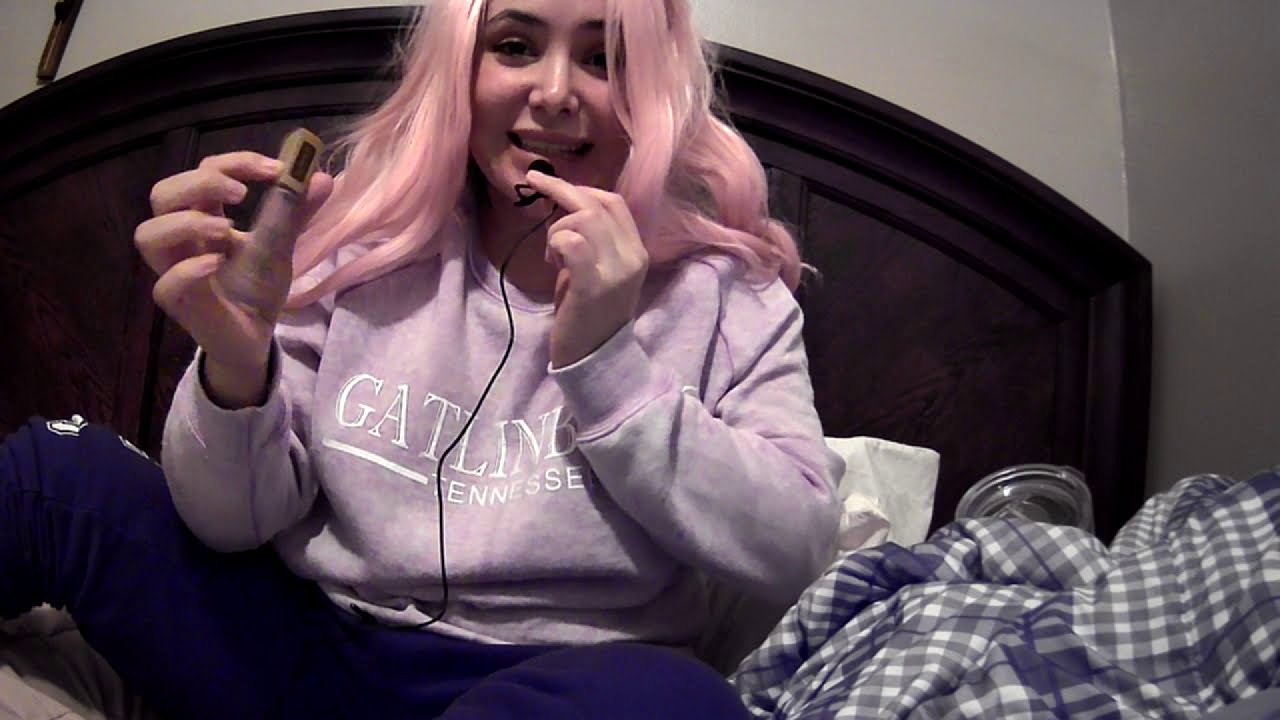 ASMR | Close-up, Lo-Fi Lapel Mic Rambly Lipstick Application