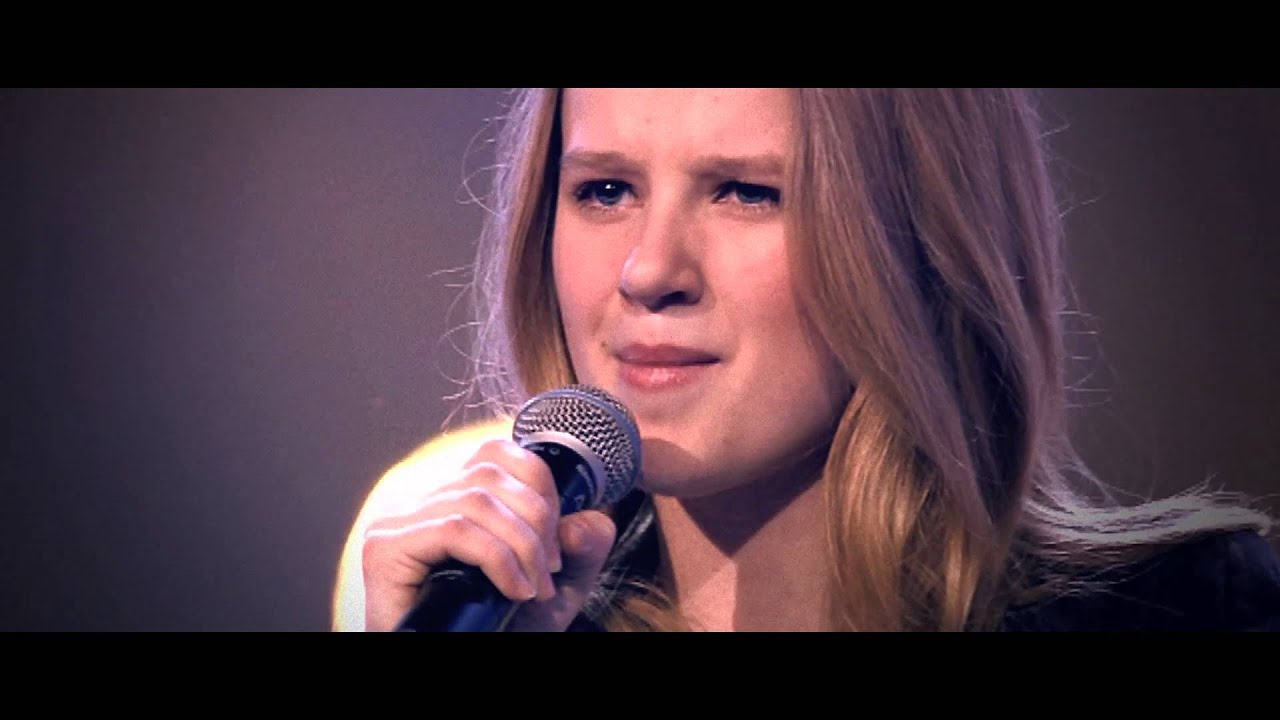 Laura van Kaam - Edge Of Glory (Official Video)