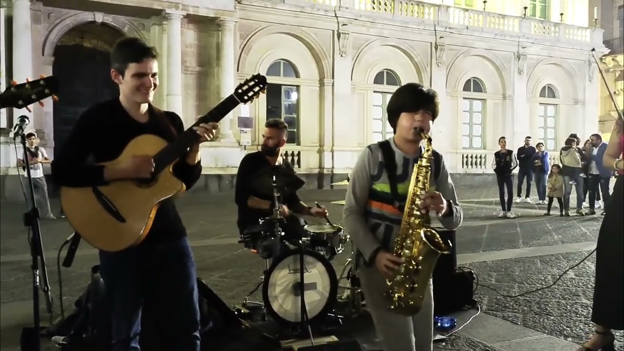 ALFIO RUSSO CON FEDERICA MOSA E ACOUSTIC VIBES PROJECT