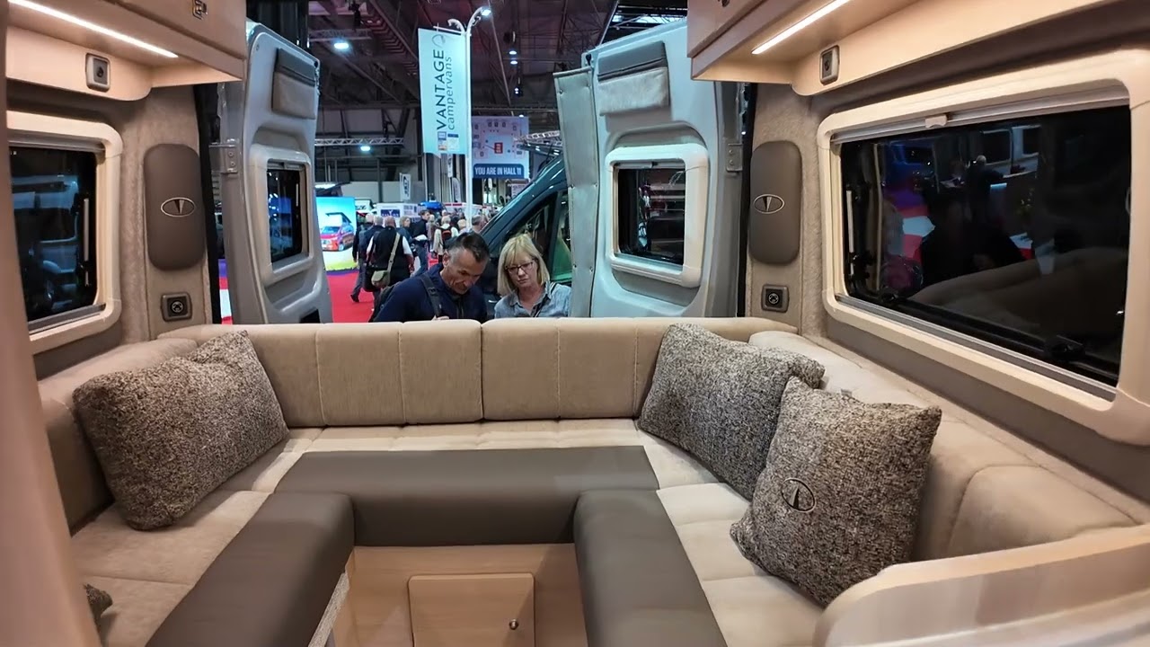Small 5.4m amazing interior motorhome 2026 VANTAGE MED
