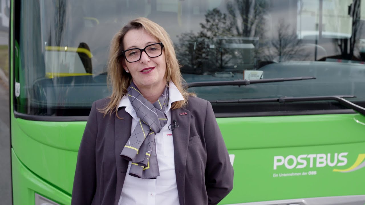 Postbuslenkerin aus Leidenschaft