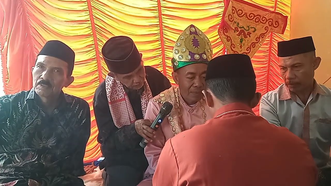 Budaya hulondalo Akad nikah 