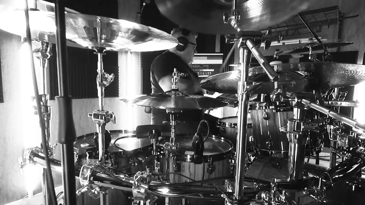 NINE INCH NAILS - The Hand That Feeds - DRUM COVER