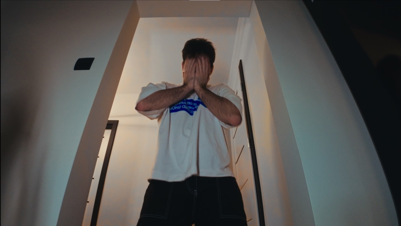 Bonito - Na tylnych siedzeniach (prod. HVNDRED)