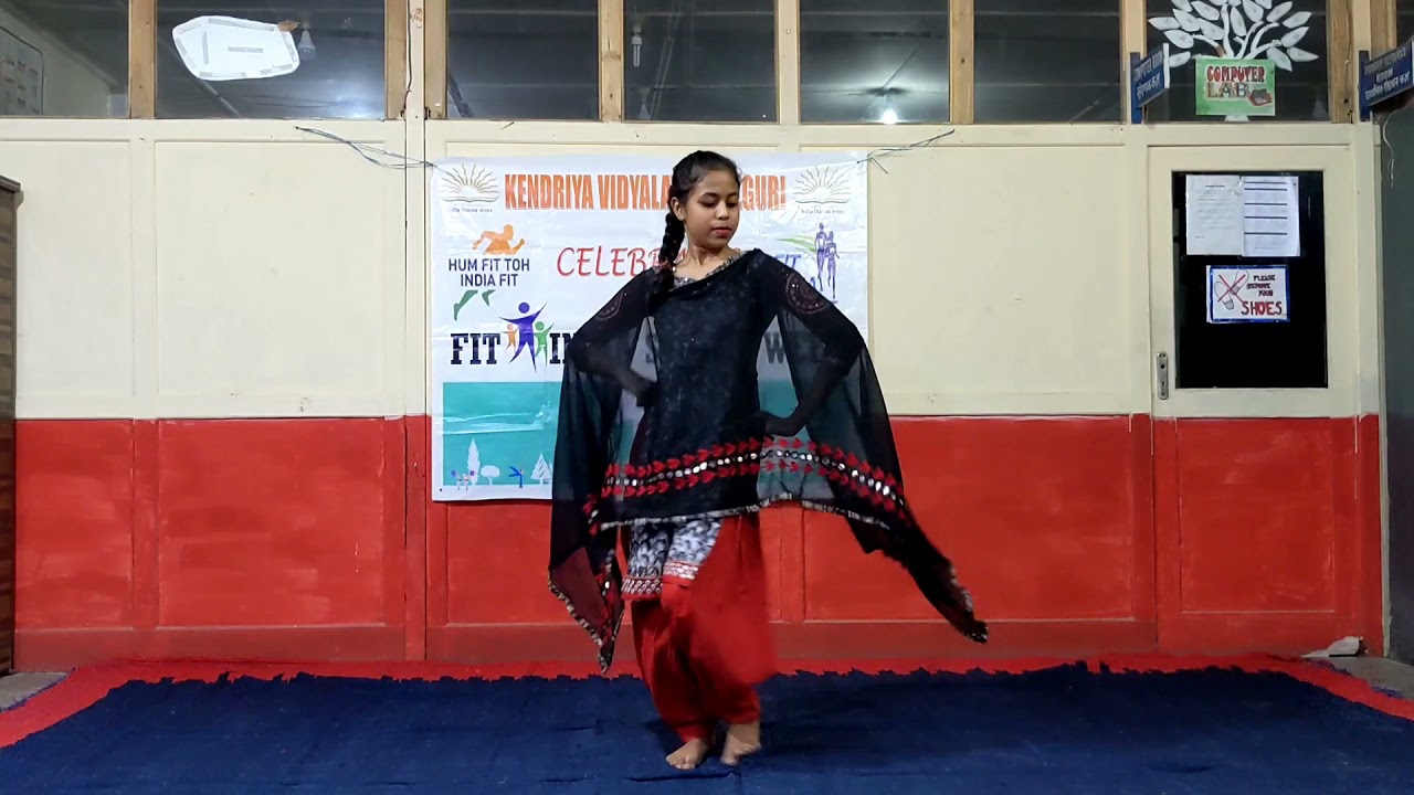 Beautiful dance performed by Priyanka Chouhan | Song ~ Dholida