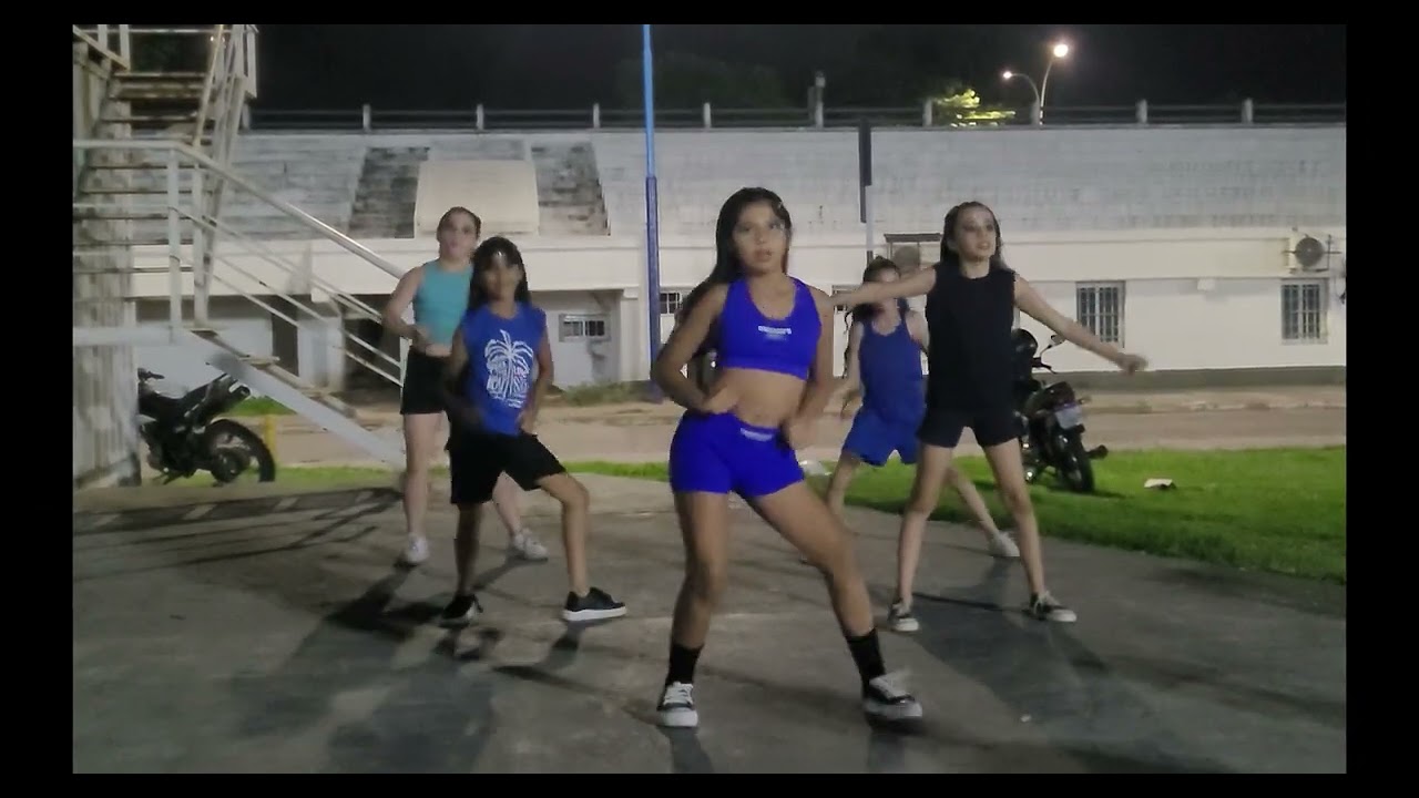 AZUL @jbalvin ( ALBUM COLORES 🌈 )