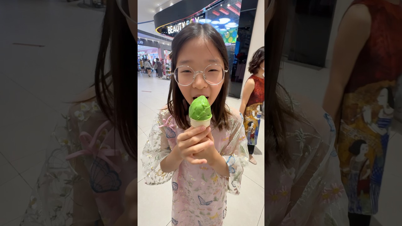 How I eat ice cream🍦😍&hearts;️-Aeon Mall - Tan Phu