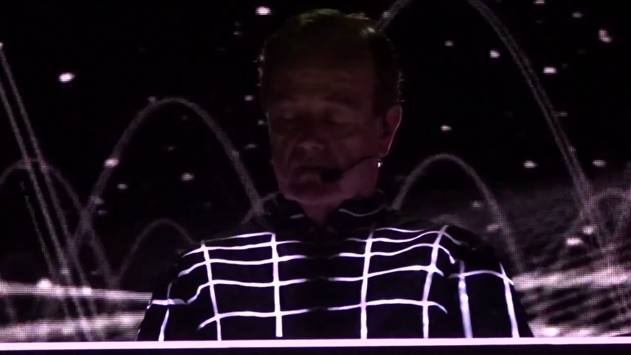 Kraftwerk - Airwaves/Tango (Alicante 26/07/2023)