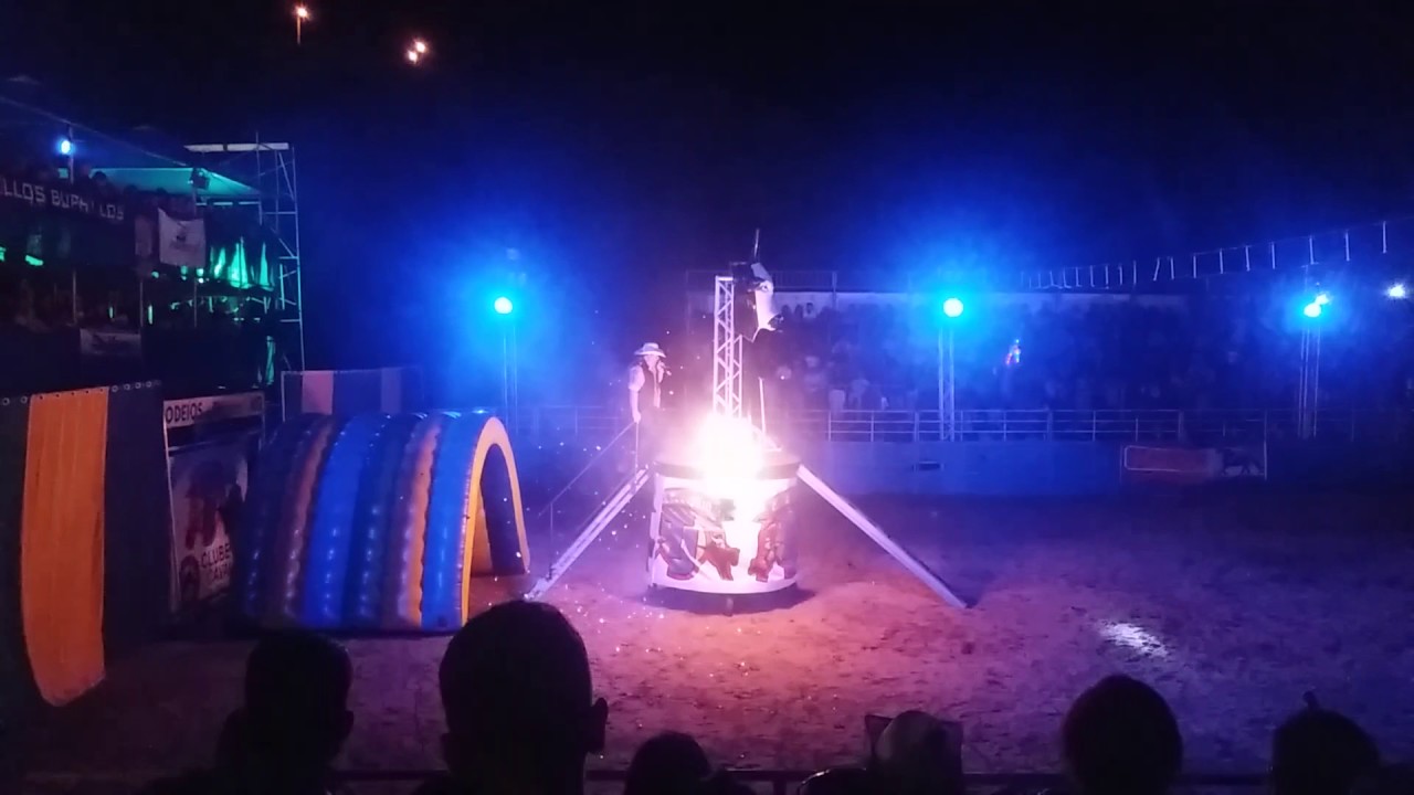 Abertura expo Barbacena MG-Juninho brasilia