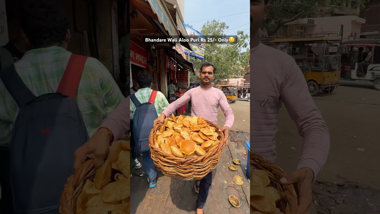 Bhandare Wali Aloo Puri Khaoge?😍#youtubeshorts #trending #viralvideo #aloo #puri #streetfood