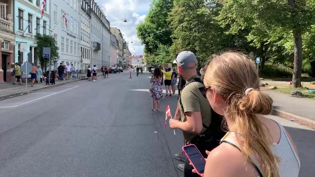 Ironman copenhagen - Kirstine kommer ind efter 180km cykling