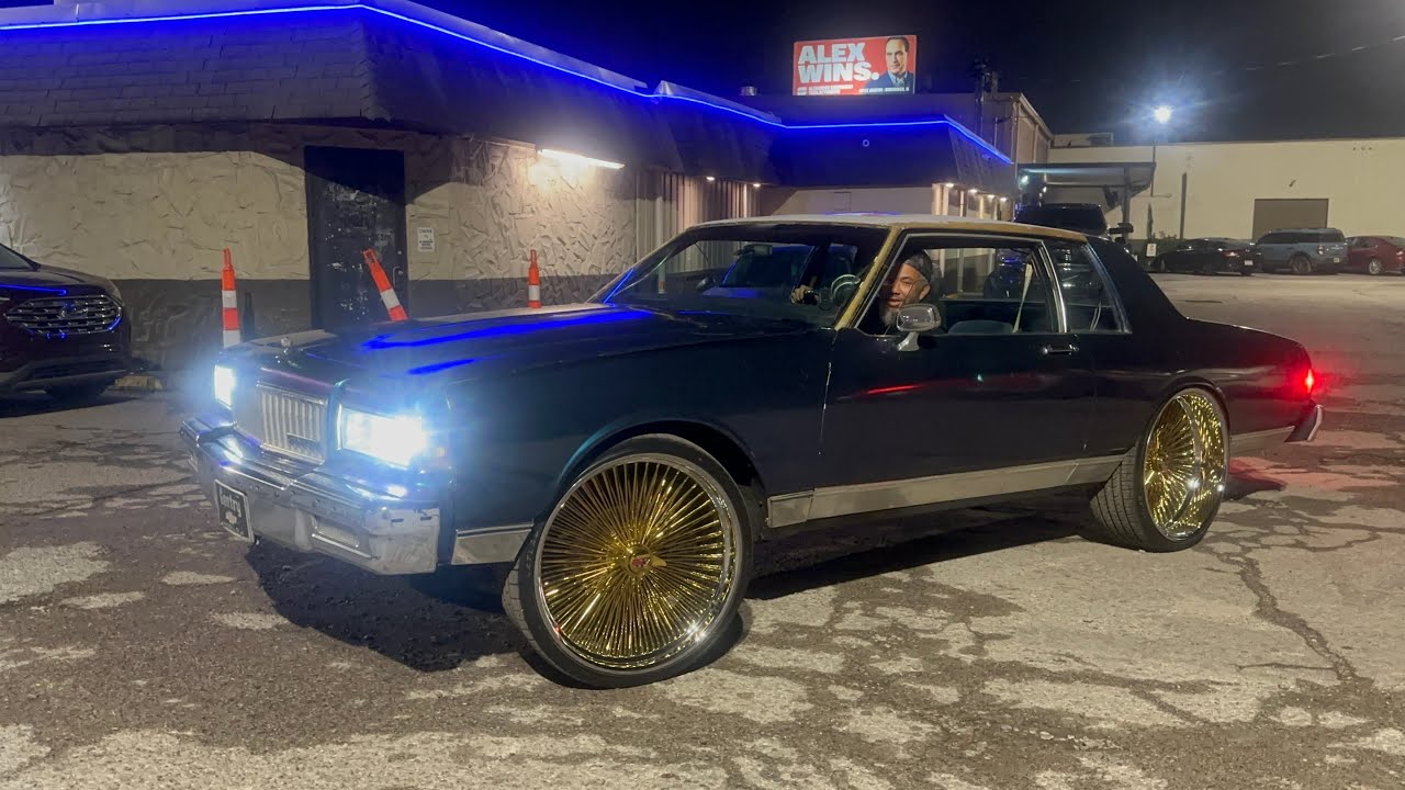 🔥Outrageous Caprice on 26inch Gold Spokes👌🏾