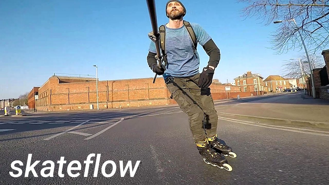 Blue sky skating - feeling good - rollerblading/patins/rolki