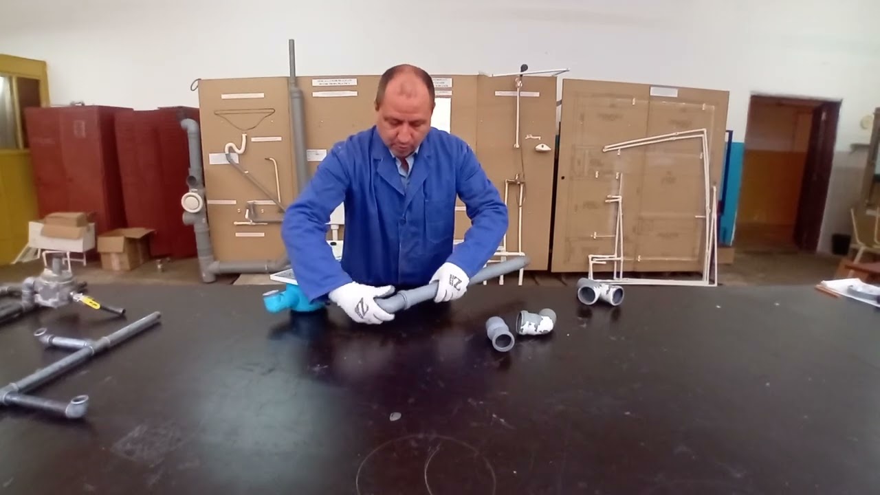 Montare scurgere de pardoseală