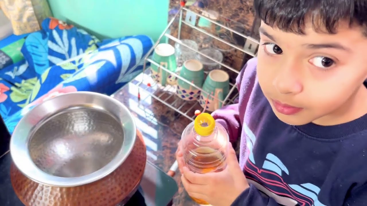 आज ताऊ जी ने नहीं मैंने  बनाया First टाइम लाजवाब chicken | Parth Dobriyal Vlog |