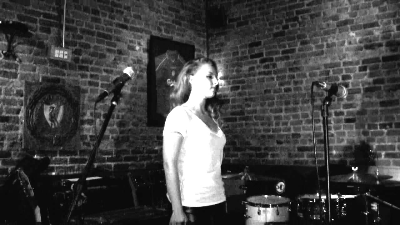 1952 Vincent Black Lightning (Richard Thompson Cover) - Julia Haltigan