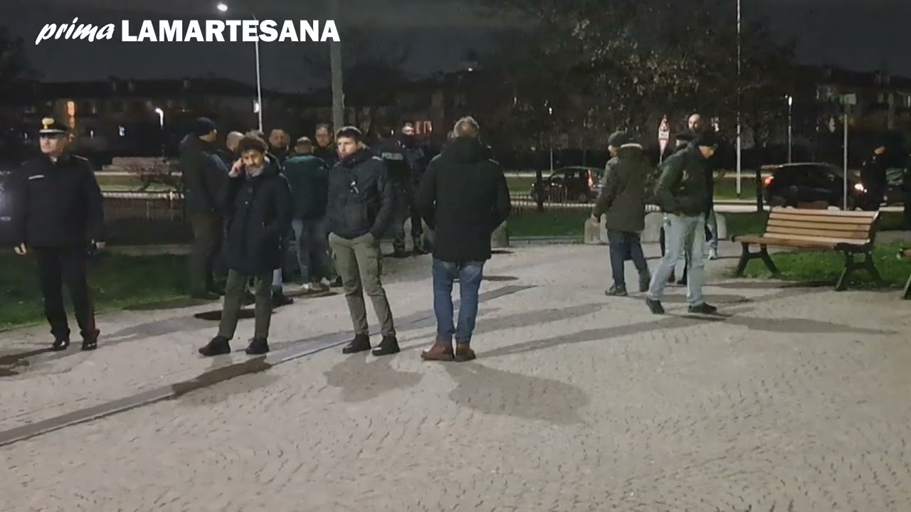 Manifestazione pacifica dei musulmani: 