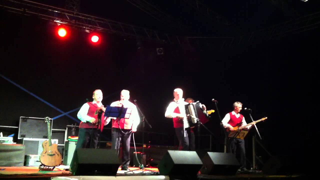 BENEŠKI  FANTJE  -  Vince rumeno ( Kamfest 2011 )
