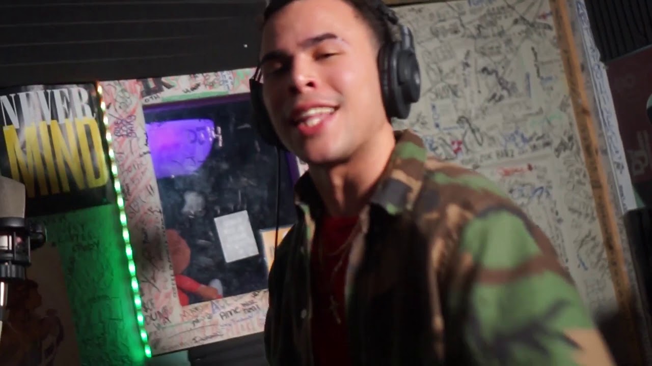 Pavement (freestyle) [prod. By Lacoste James]