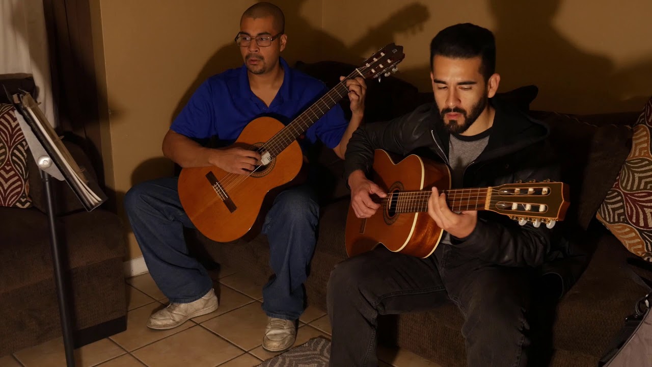 Duo Melodia - A Rosa Vermelha - Classical Guitar Duet