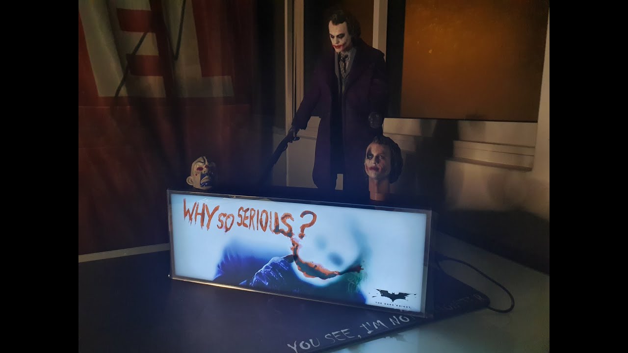 Hot Toys Joker - The Dark Knight Trilogy Light Box