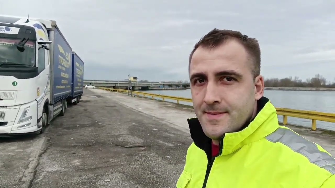 Privodi se posao kraju i ide kući..