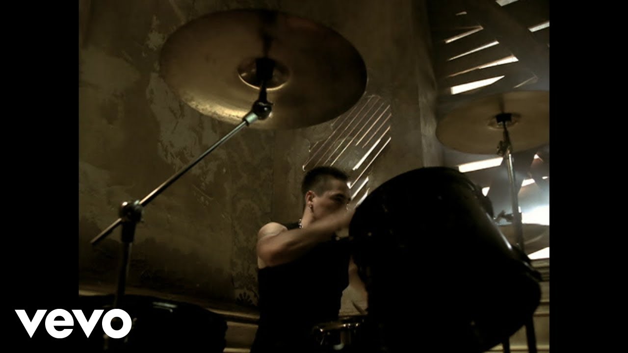 SOiL - Halo (Official Video)