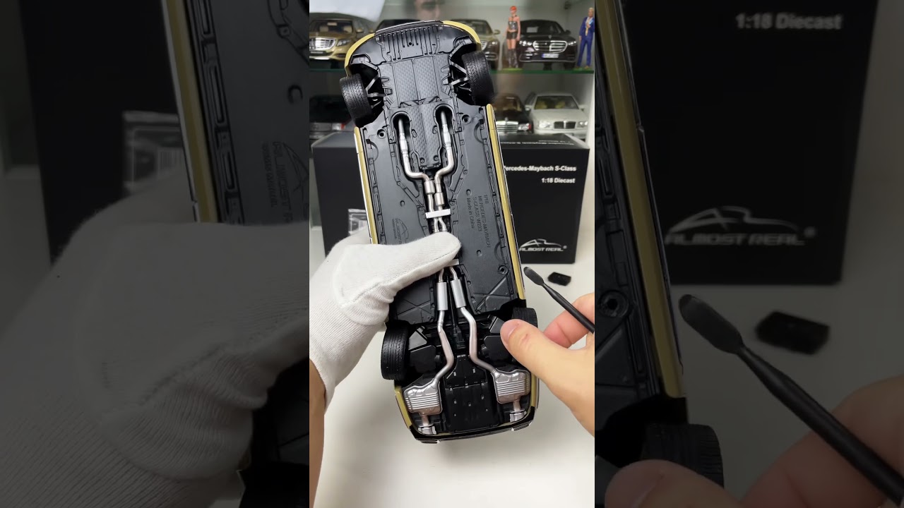 Working rear steering on the Maybach S680 by Almost Real