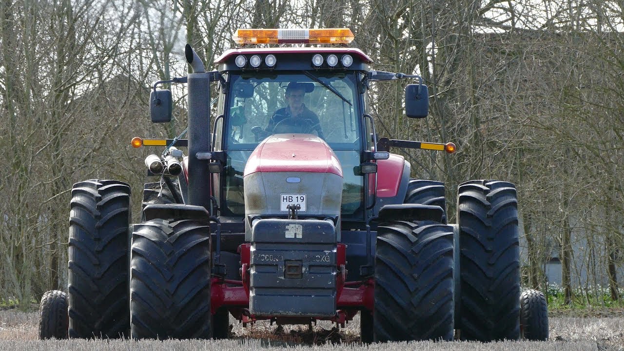 McCormick 280 ZTX Going Deep Cultivating w/ 5-Meter Horsch Terrano 5FX | Danish Agriculture