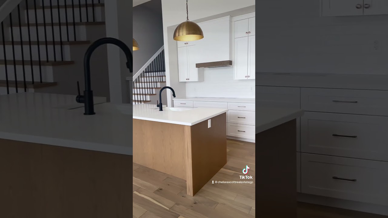 There are some great new houses being built in Grand Prairie. Here’s a preview! 