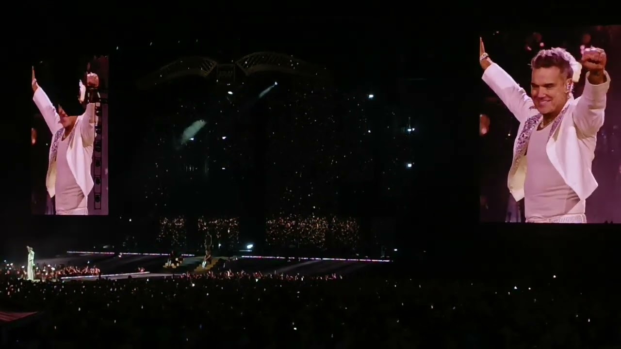 Robbie Williams - Angels [Johan Cruijff Arena Amsterdam]