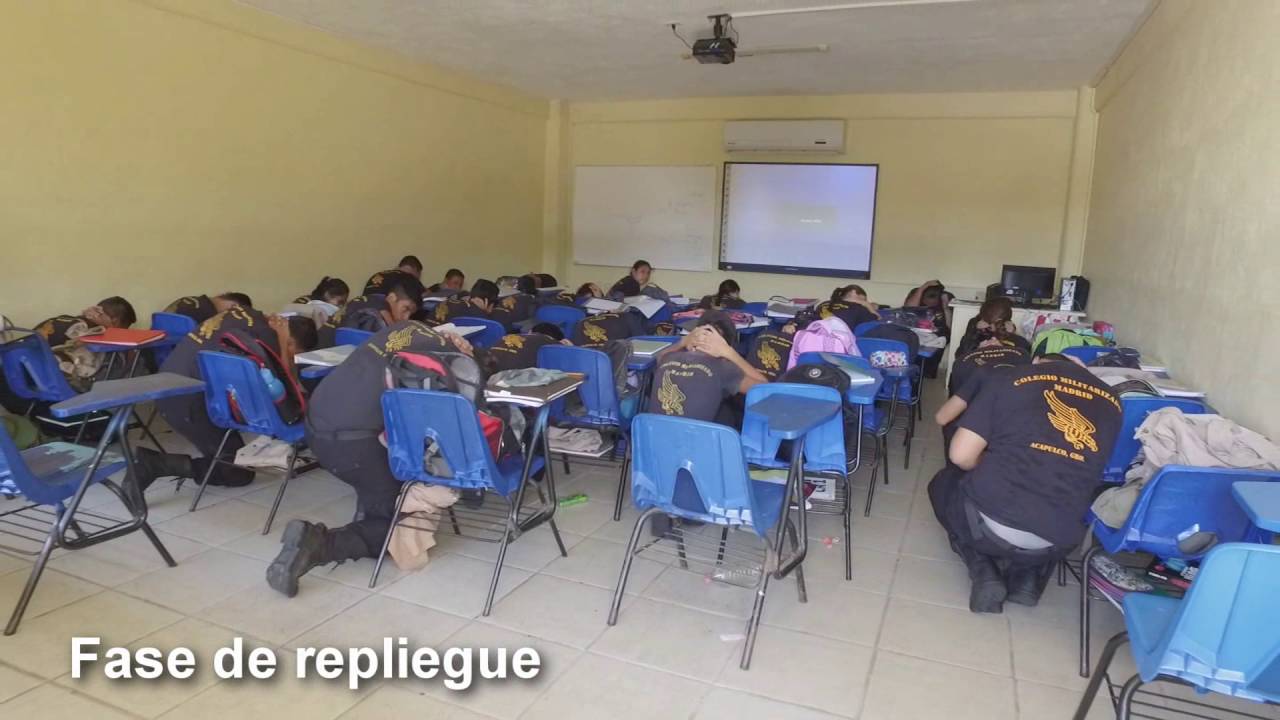 SIMULACRO 31 ANIVERSARIO DEL TERREMOTO DE 1985 EN CIUDAD DE MÉXICO, COLEGIO MILITARIZADO MADRID 2016