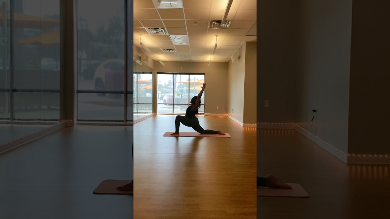 The joys of being a Black yoga instructor🧘🏾&zwj;♀️🫶🏾 #blackyogainstructor #blackyogi #yoga101