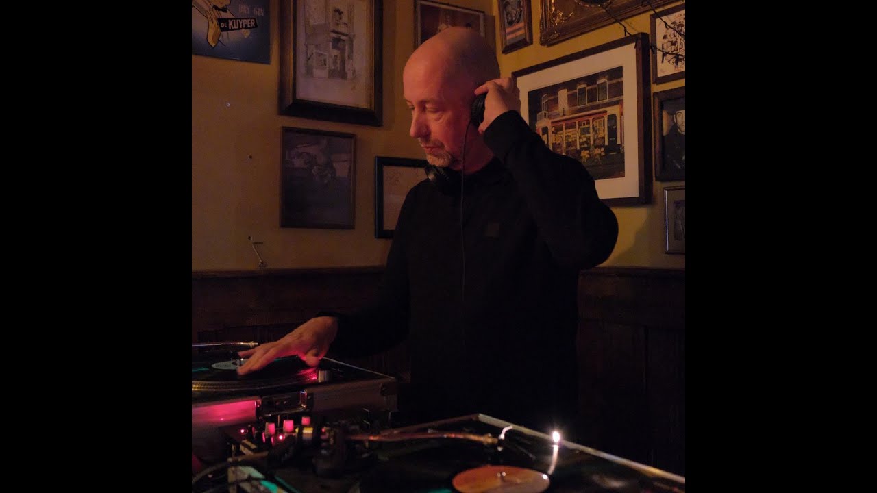 DJ RIchard Salsa Vinyl