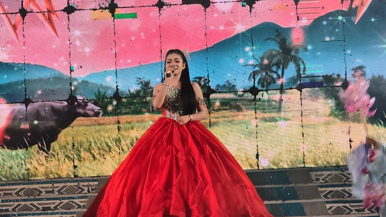 กรี๊ดทั้งชุมแพ นาทีพ่อโจเปิดตัวลูกสาว#อุ๋งอิ๋งเพชรบ้านแพง 