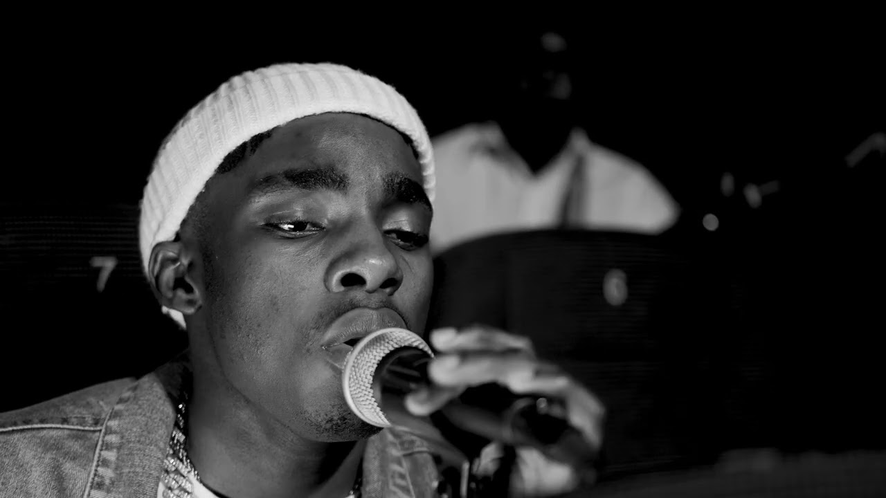 Eli Njuchi_Ntchito Official Music Video