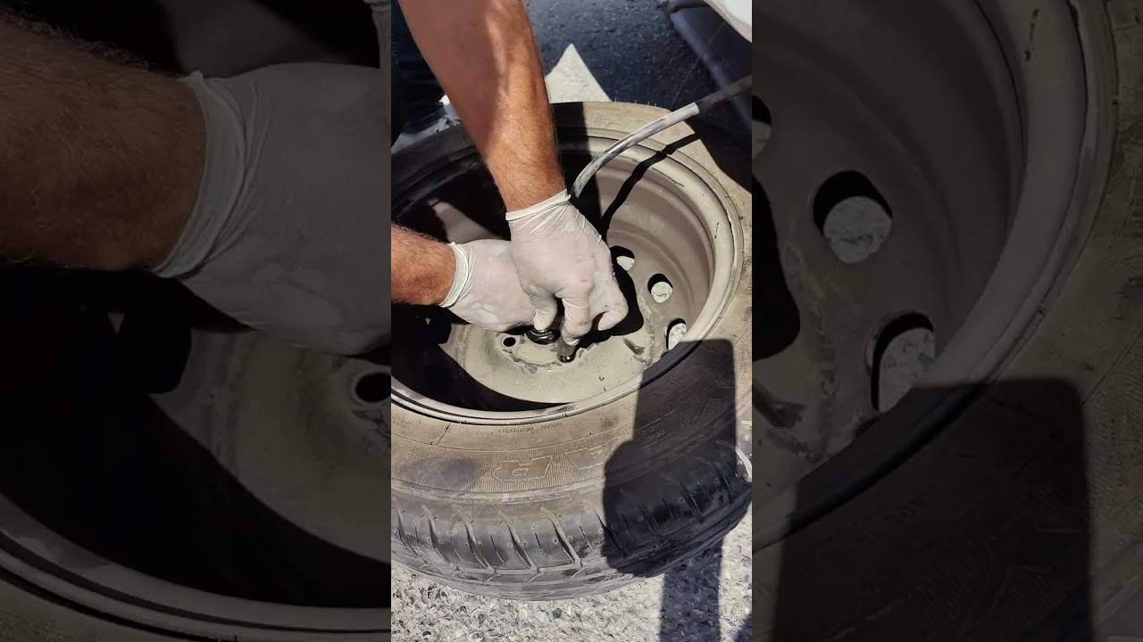 FORD TOURNEO COURİER YEDEK LASTİK DEĞİŞİM