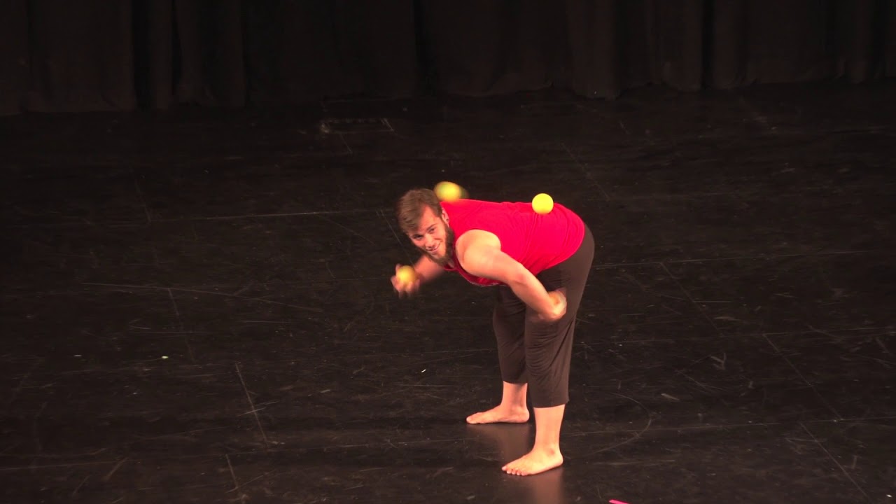 Kyle Johnson - Juggler - 2018 - (1 Min)