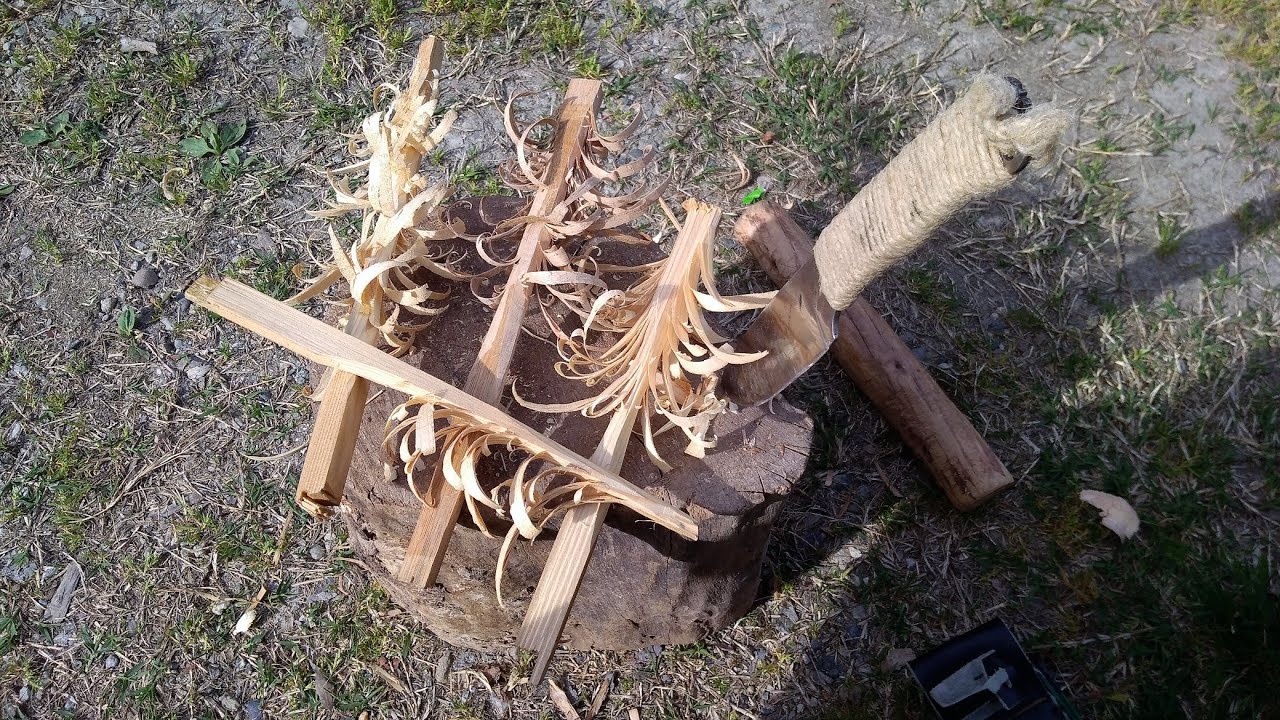 Bushcraft in cascina: esche, nidi, accenditori, legname, fuoco, grigliata e patata (il tubero!)