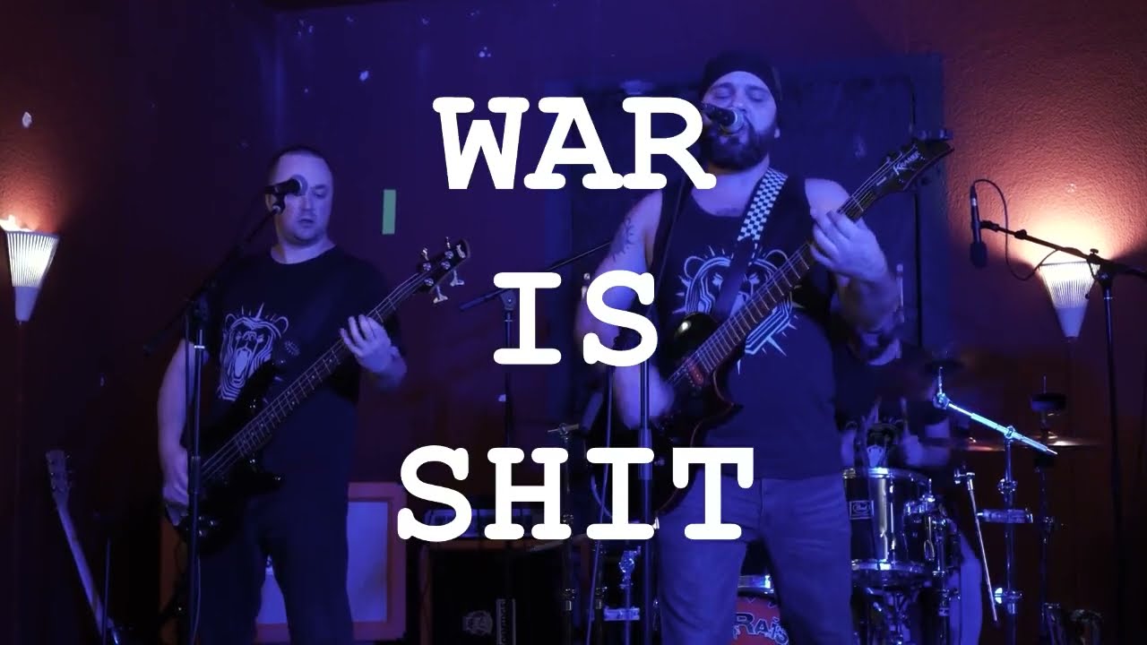Vostok Import - Krieg spielen LIVE (w/ English Subtitles)