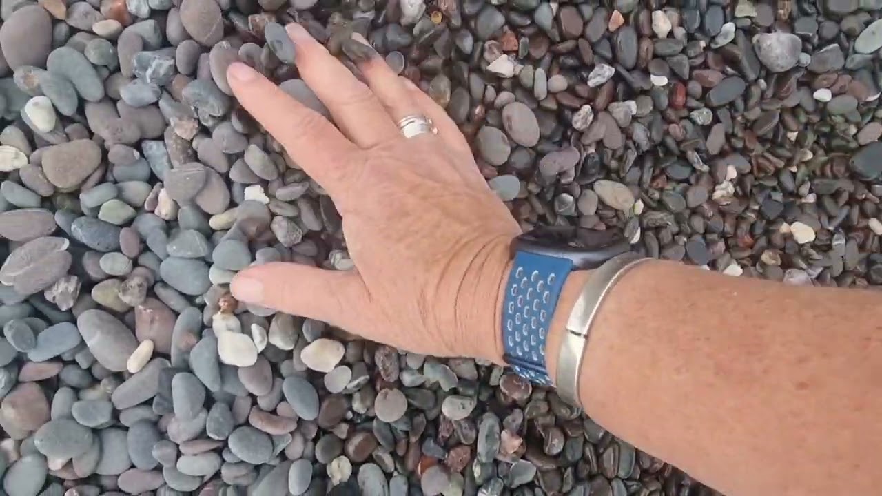 Sea Glass Ireland beachcombing for seaglass 7th August 2023