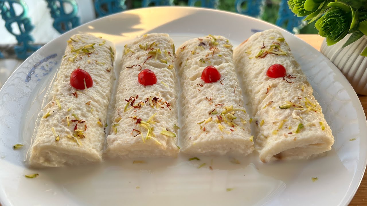 মালাই ব্রেড রোল। 