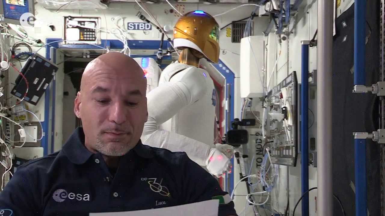 Luca Parmitano announces finalists of Volare Space Robotics competition