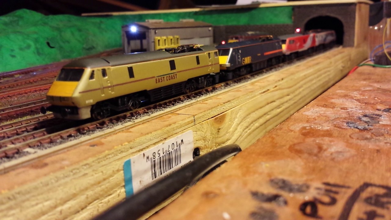 N Gauge Farish class 91 x 4 Dcc sound