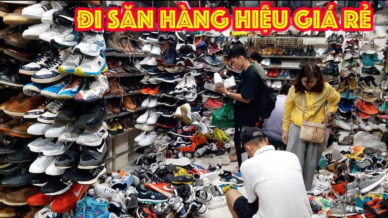 Khám phá chợ đồ si chờ cuối tuần khui kiện được mua hàng hiệu giá rẻ nhất